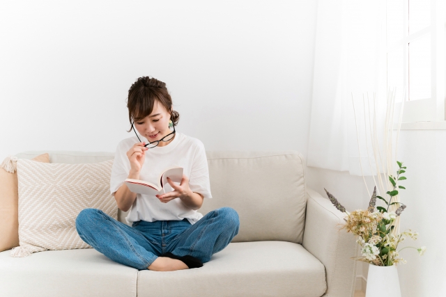 老眼のコンタクトレンズ｜選び方と効果的な使用法