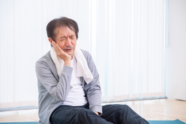 口腔がんを早期発見するためのポイントと注意点