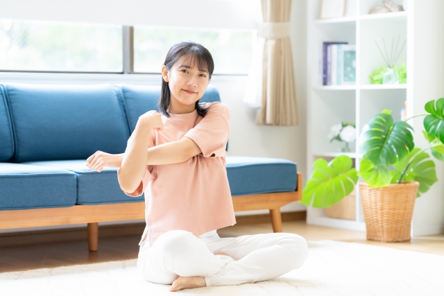 毎日ストレッチを習慣化するメリットと実践法