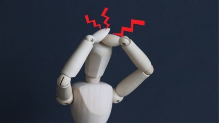 スポーツ中の脳震盪発生時の対応と24時間以内の対策