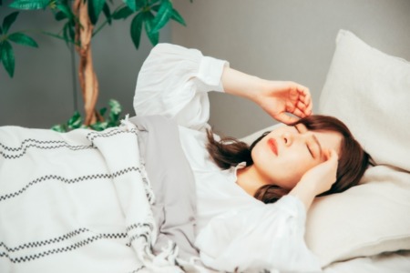寝ても疲れが取れない場合の原因と対処法｜快適な睡眠を取り戻すために