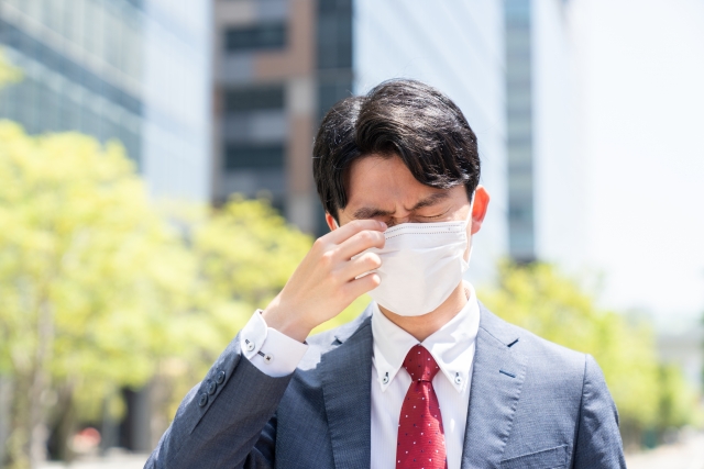 目のふちが痒い原因と対策｜健康的な目を守るために知っておきたいポイント