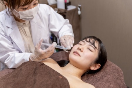 ヒアルロン酸注射で後悔しないために｜改善効果とリスクを徹底解説