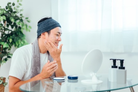ニキビ跡に効果的な成分を徹底解説｜後悔しないための美肌ケア